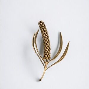Brooch, Signed Giovanni Vintage Stalk of Grain, Gold-tone, 3.5”.